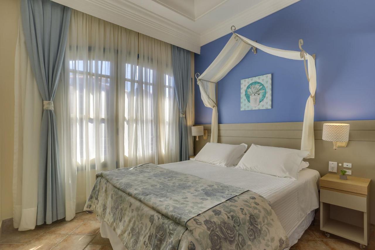Suite Blue Tower,1270038283:JPEG